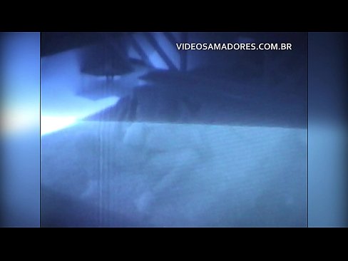❤️ ຜົວ films ພັນລະຍາ fucking ເພື່ອນບ້ານແລະພົບວ່າລາວເປັນ cuckold ☑ ວິດີໂອເພັນ ຢູ່ພວກເຮົາ