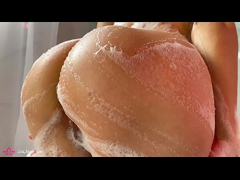 ❤️ Brunette Masturbates Pussy with Vibrator to Intense Orgasm in Shower ☑ ວິດີໂອເພັນ ຢູ່ພວກເຮົາ